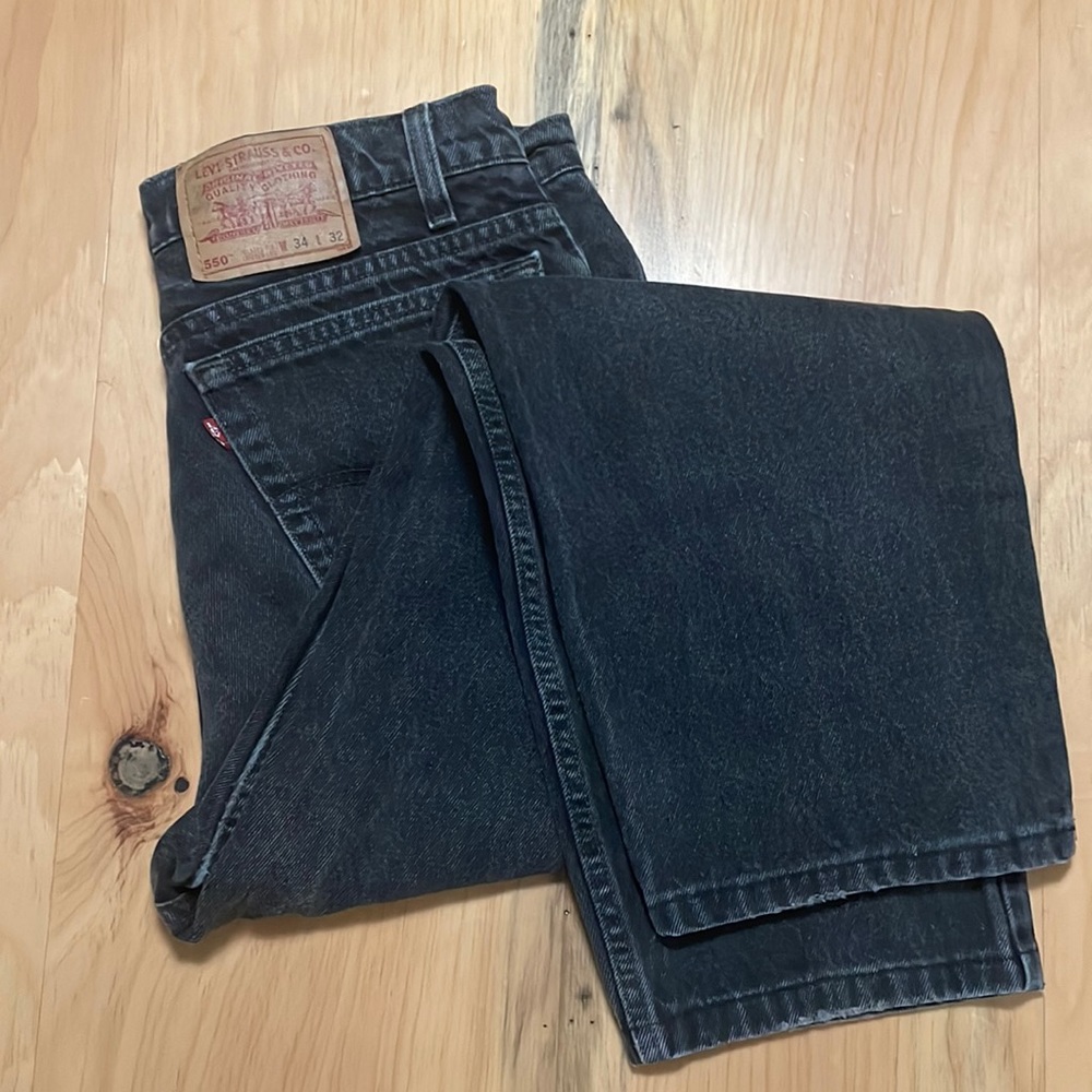 Black Levi 550 Jeans